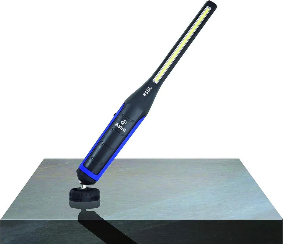 Markdown Astro Pneumatic Tool 65SL 650 Lumen Rechargeable LED Slim Light W/Top Flashlight